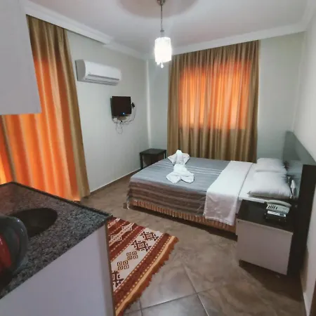 Le Moral Szálloda 3*