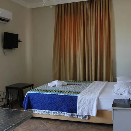 Le Moral Hotel