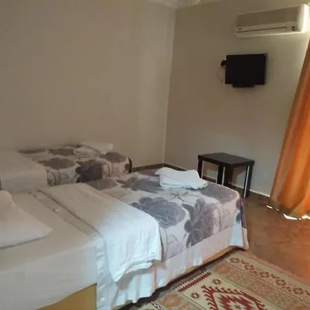 Le Moral Hotel 3*