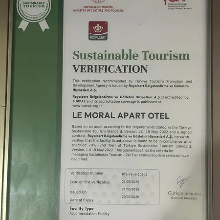 Le Moral Готель Аланія